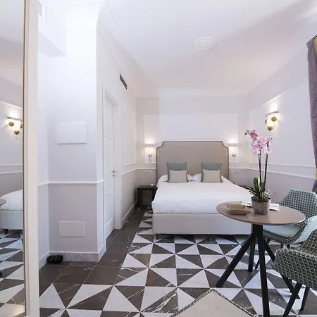 Konukevi La Bambagina 4*